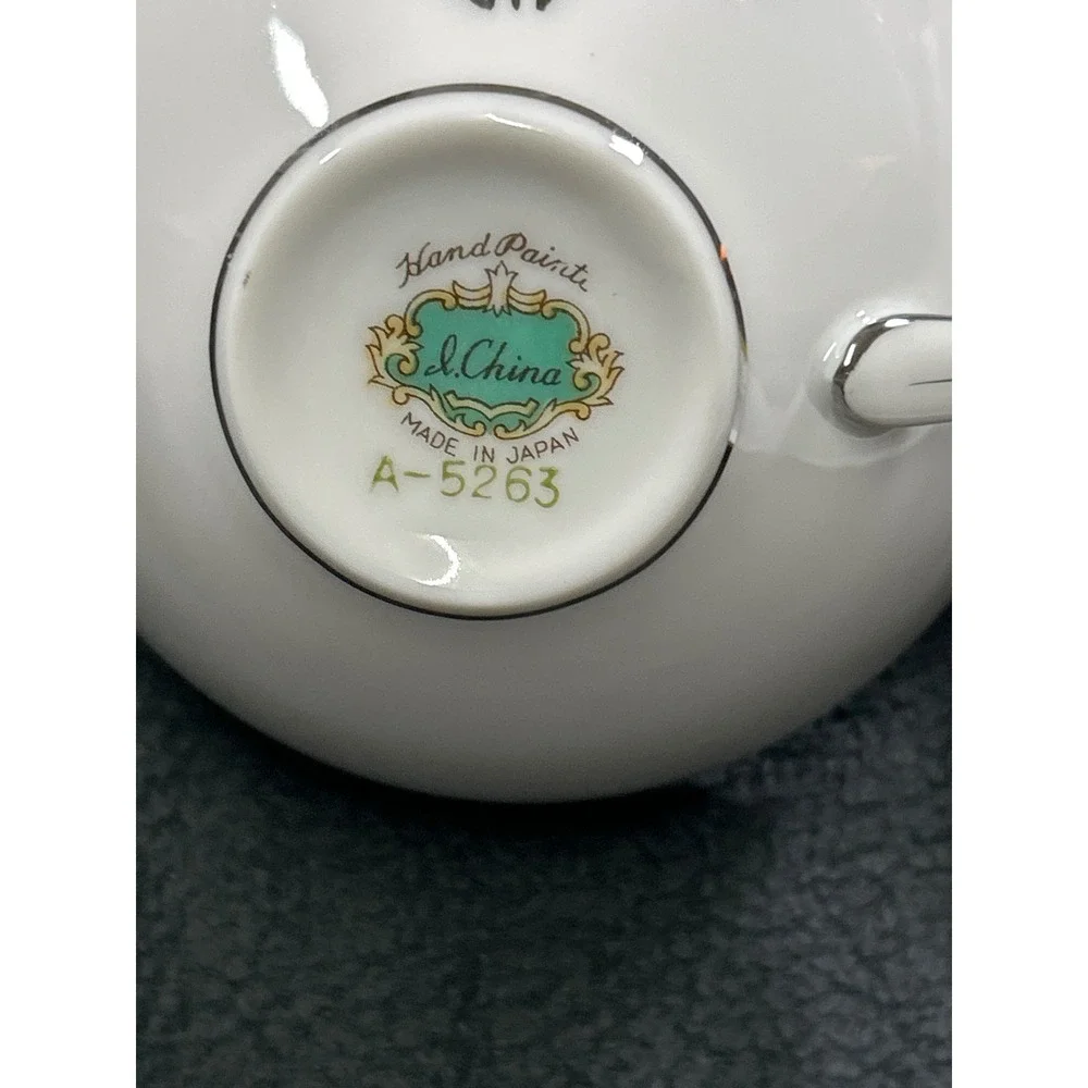 S China Japan A-5263 Fine China Set Silver Wheat White Porcelain Vintage 20+ Pcs